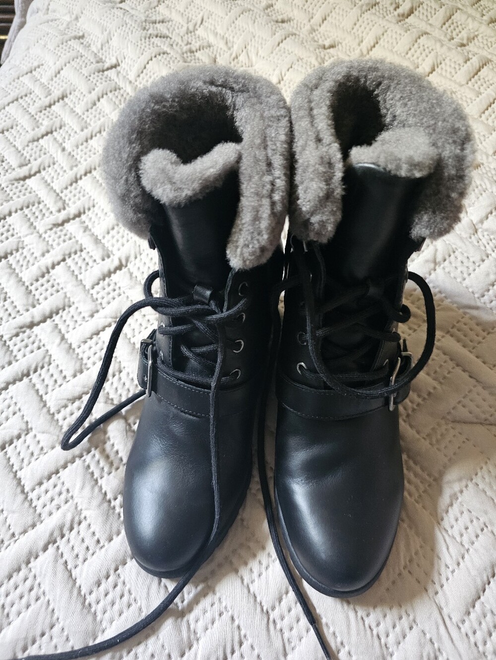 UGG SN1012527 Black Faux Leather Lace-Up Winter Boots with Gray Shearling Cuff